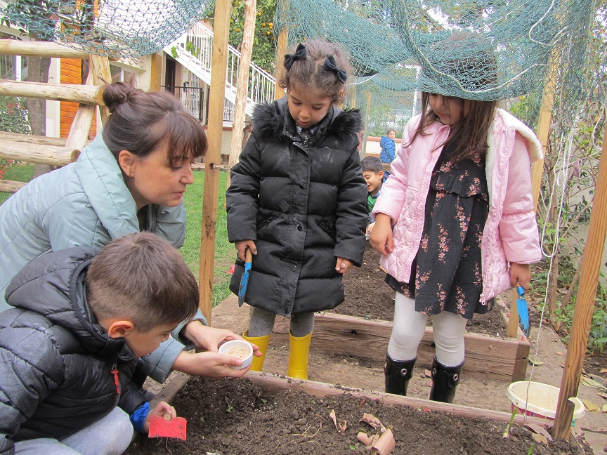 Hem Çocuklar Hem Yetişkinler için “Atölye Çitlembik”
