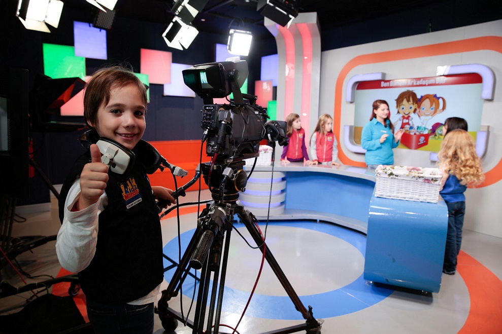 KidzMondo mu Kidzania mı?