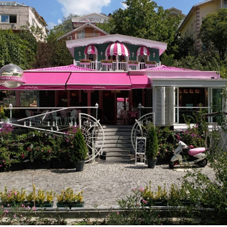 Bir Varmış Bir Yokmuş Cafe