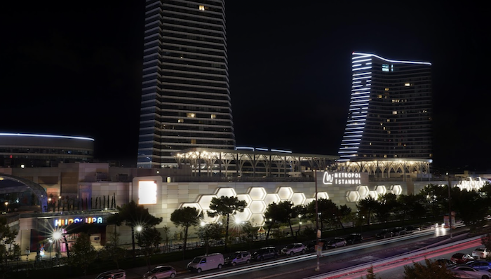 Metropol İstanbul Alışveriş Merkezi