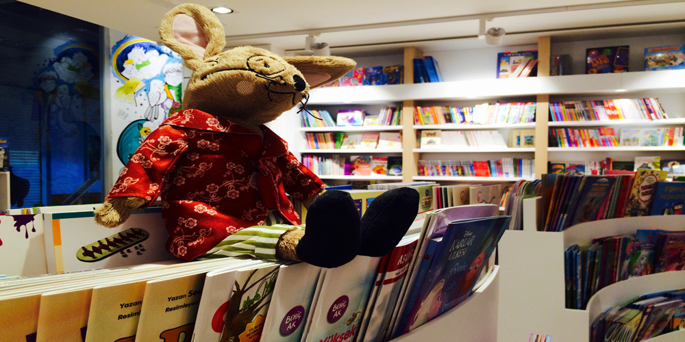 Tırtıl Kids Kitabevi Uniq İstanbul